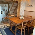 La Muscardine Avec Ferienhaus *
