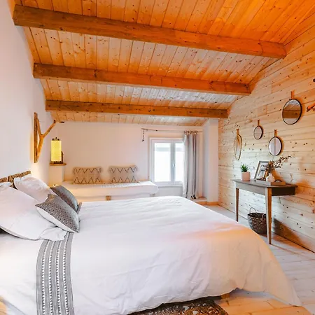 La Muscardine Avec بيت للعطل