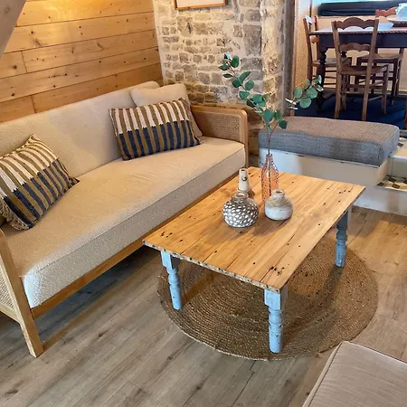 La Muscardine Avec Ferienhaus *