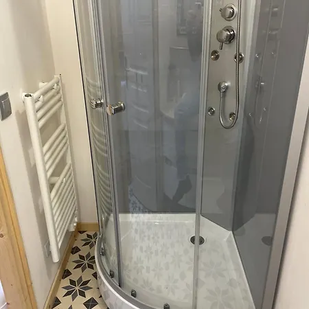 La Muscardine Avec بيت للعطل