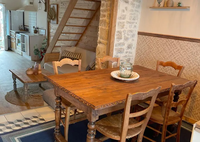 La Muscardine Avec * Nuaille-d'Aunis